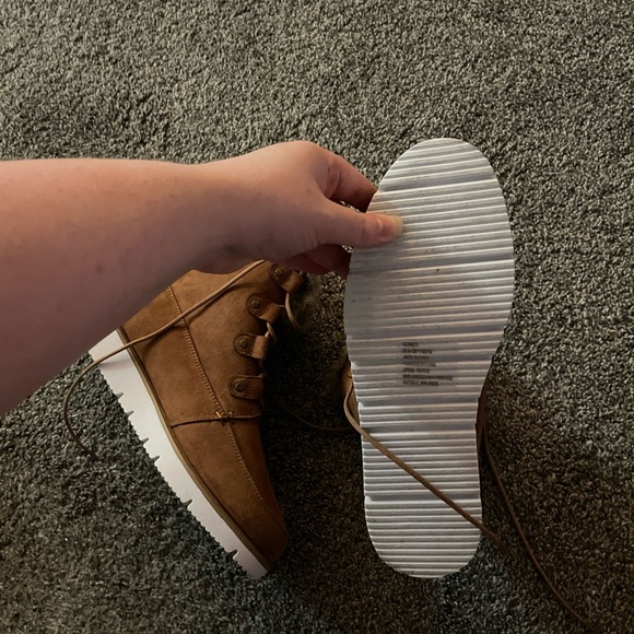 New JustFab Clover Fur Boots - Picture 4 of 8